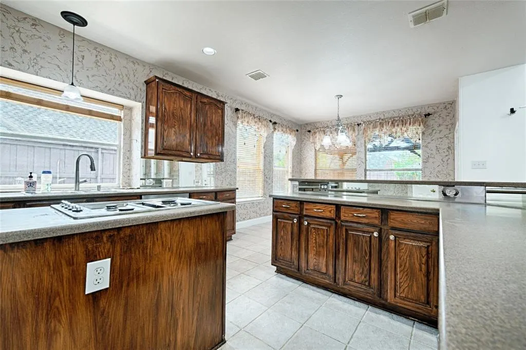 2928 Hagen Drive
