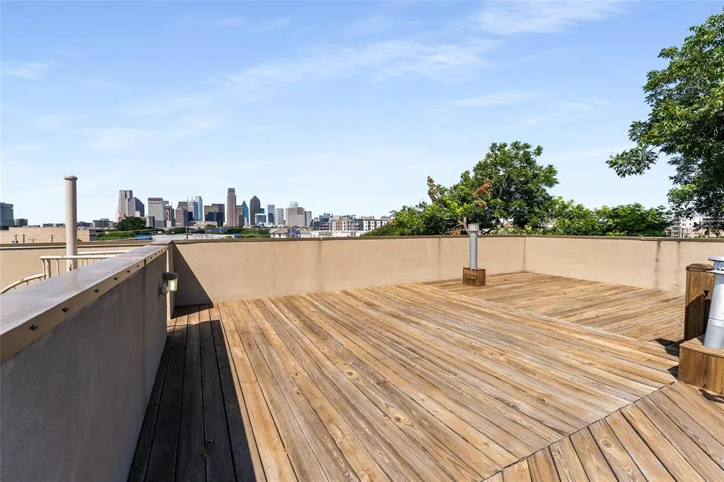 1505 N Haskell Avenue, #5