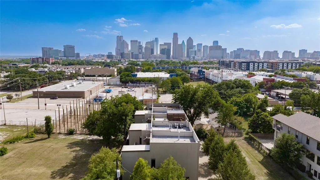 1505 N Haskell Avenue, #5