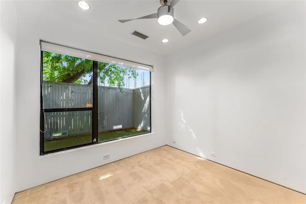 1505 N Haskell Avenue, #5