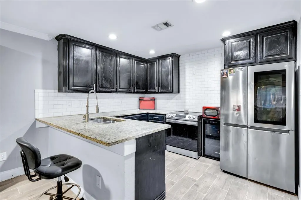 3569 Kayewood Drive