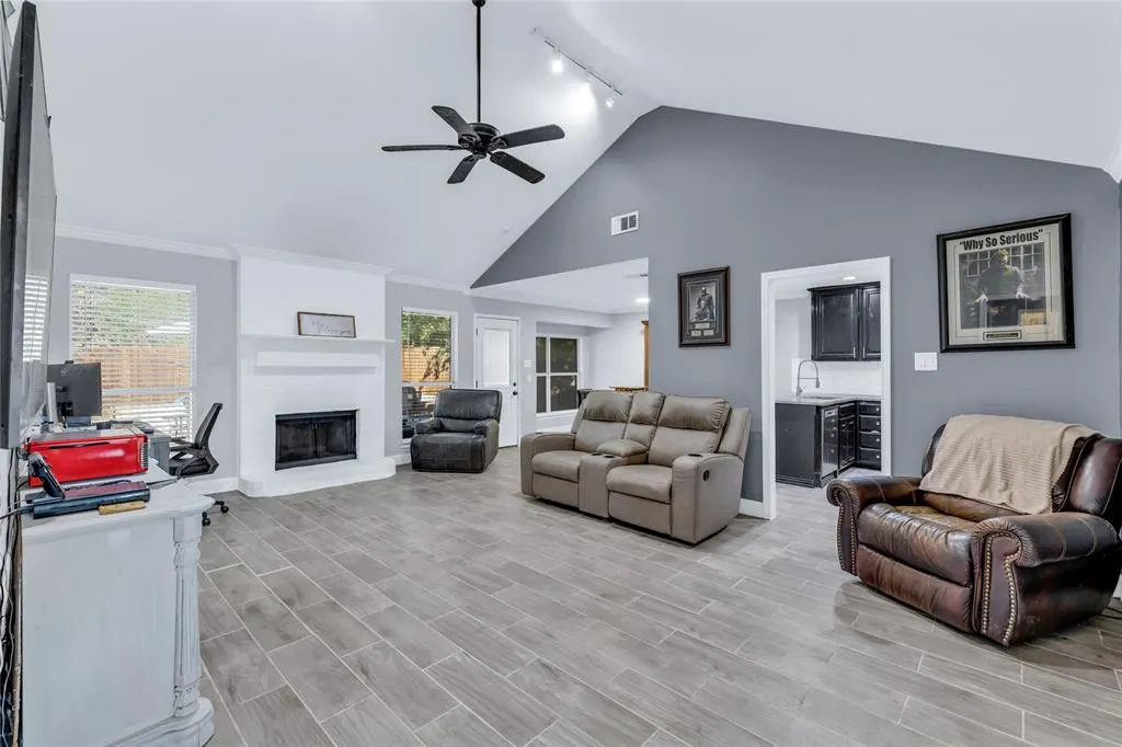 3569 Kayewood Drive