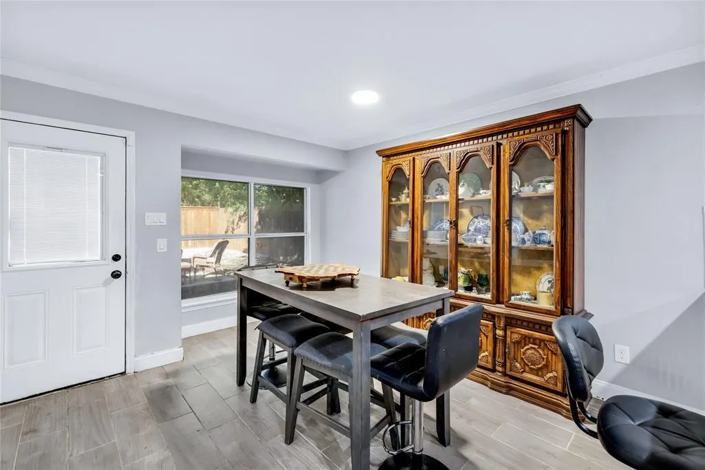 3569 Kayewood Drive