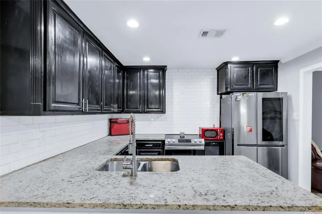 3569 Kayewood Drive