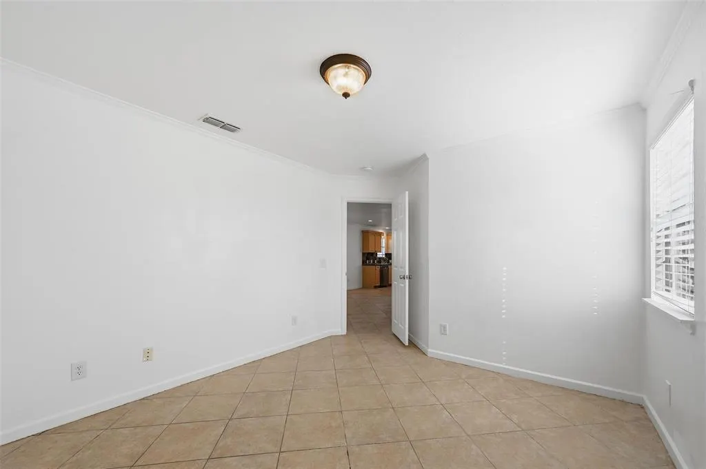 633 Rose Garden Drive, #2