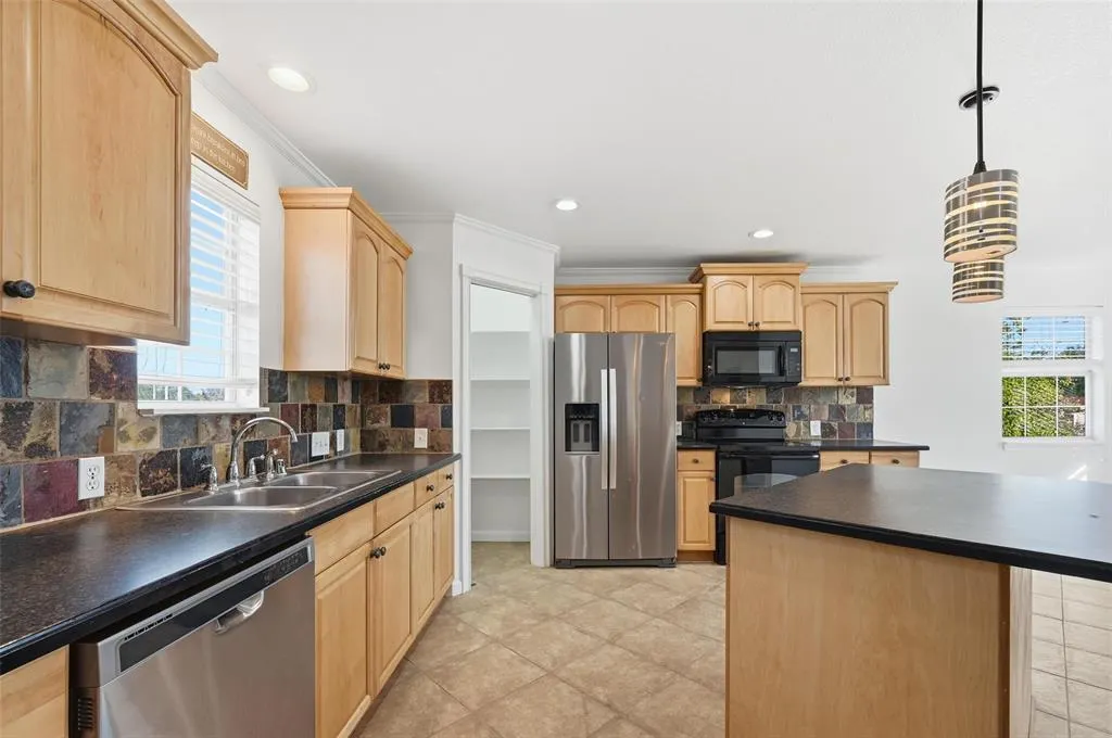 633 Rose Garden Drive, #2