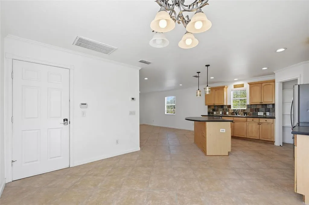 633 Rose Garden Drive, #2