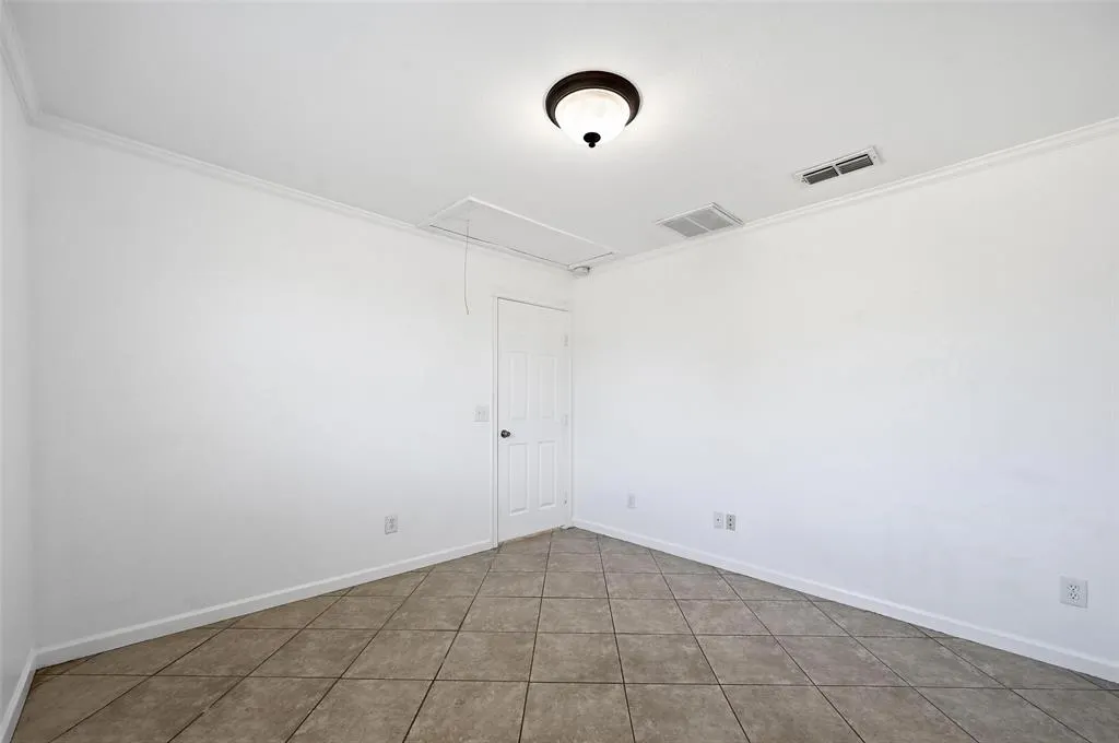 633 Rose Garden Drive, #2