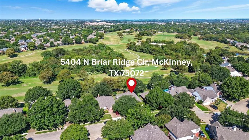 5404 N Briar Ridge Circle