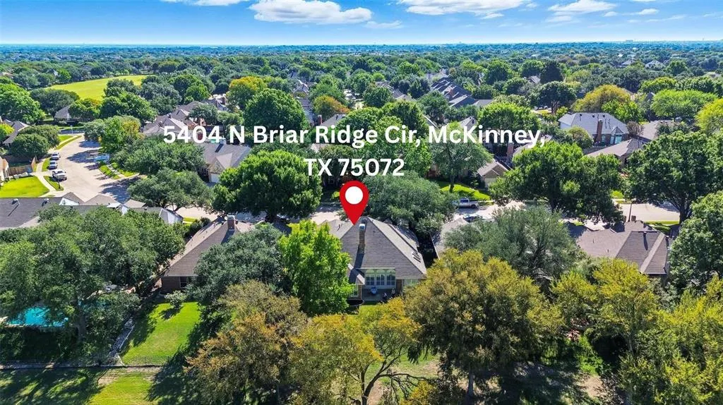 5404 N Briar Ridge Circle