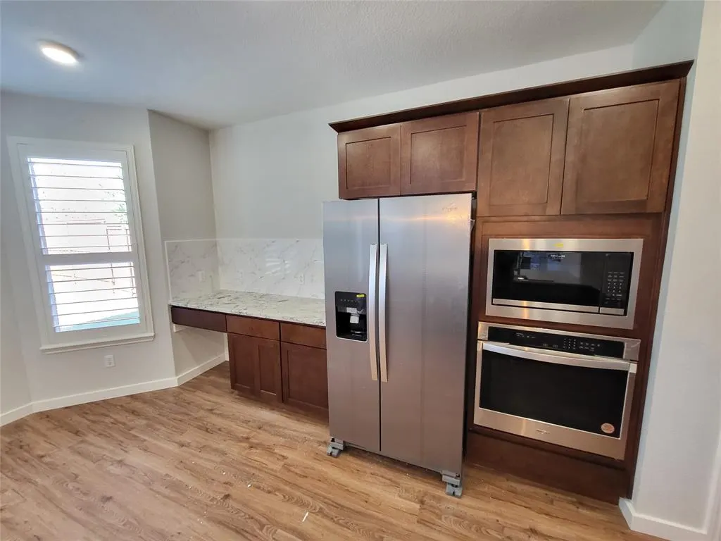 9992 Wyndbrook Drive