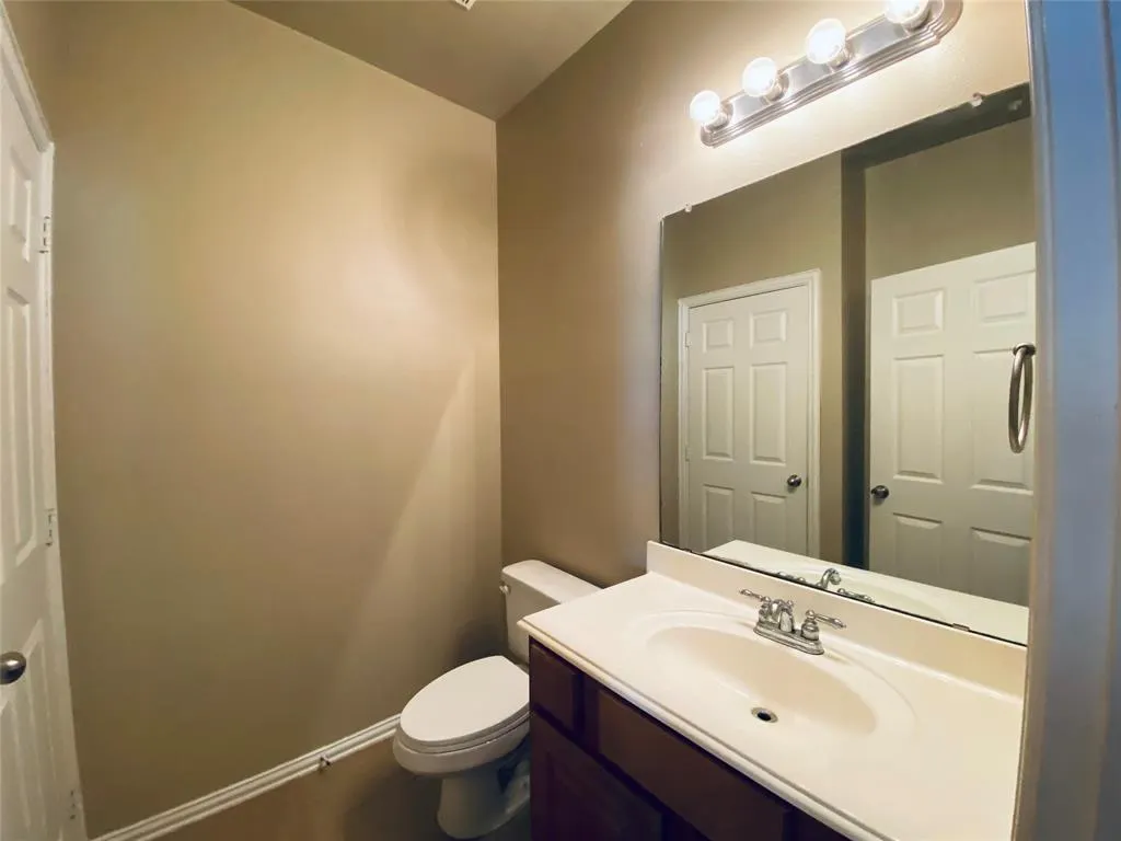 575 S Virginia Hills Drive, #303
