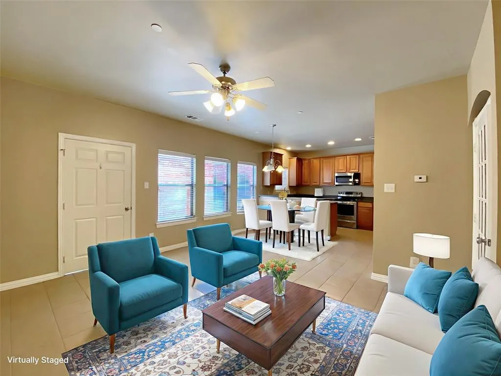 575 S Virginia Hills Drive, #303