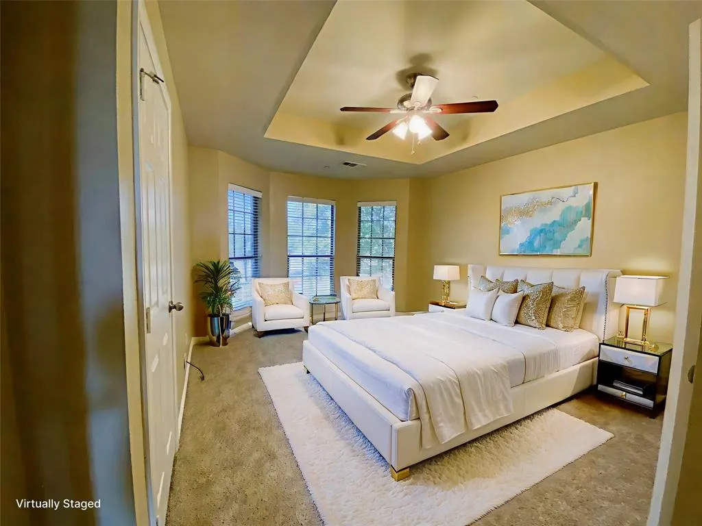 575 S Virginia Hills Drive, #303