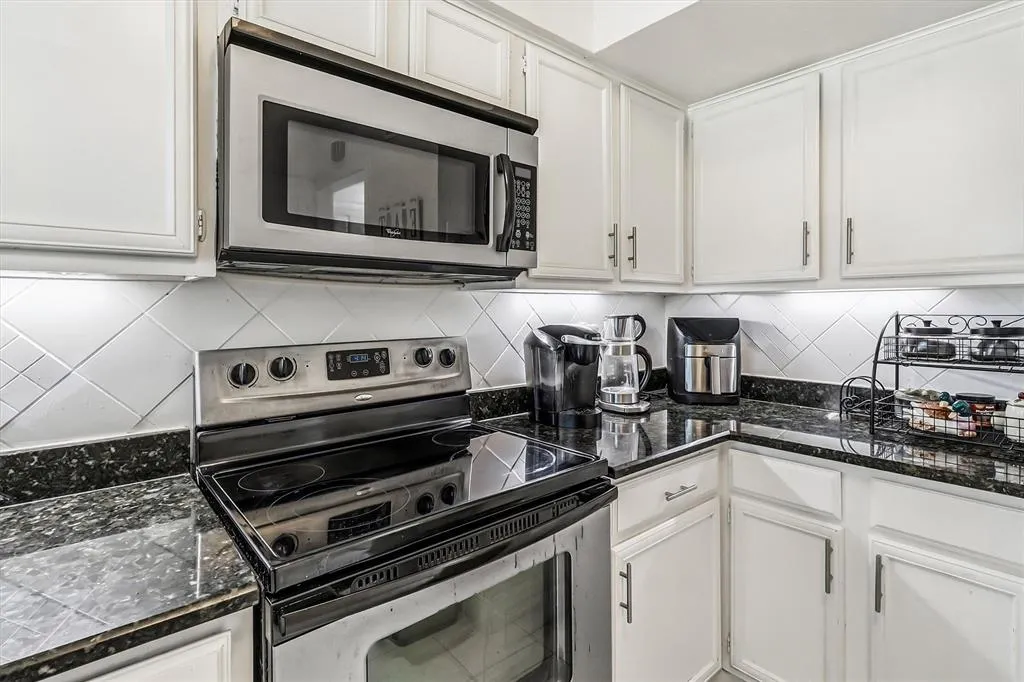 15151 Berry Trail, #1307