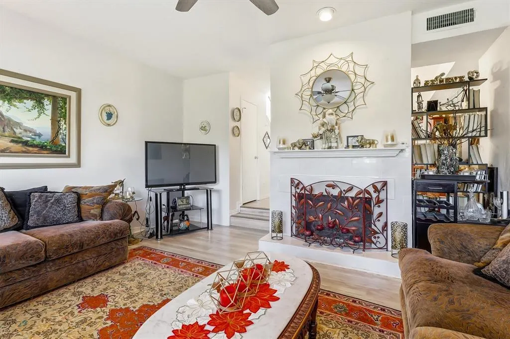 15151 Berry Trail, #1307