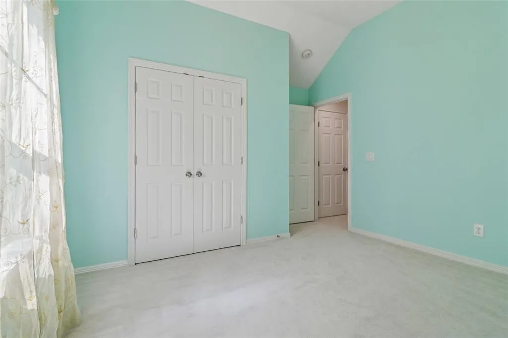 6421 Glenhollow Drive