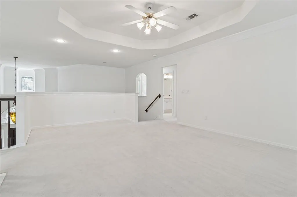 6421 Glenhollow Drive