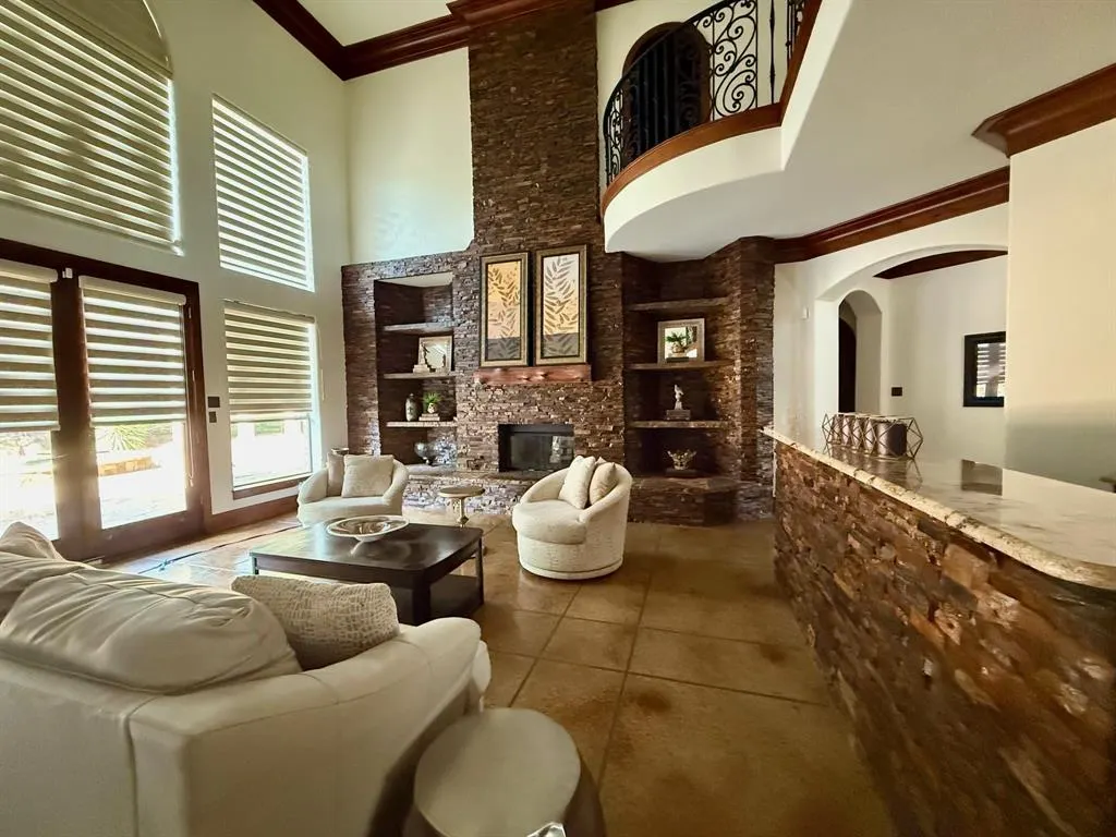 2626 Twelve Oaks Lane