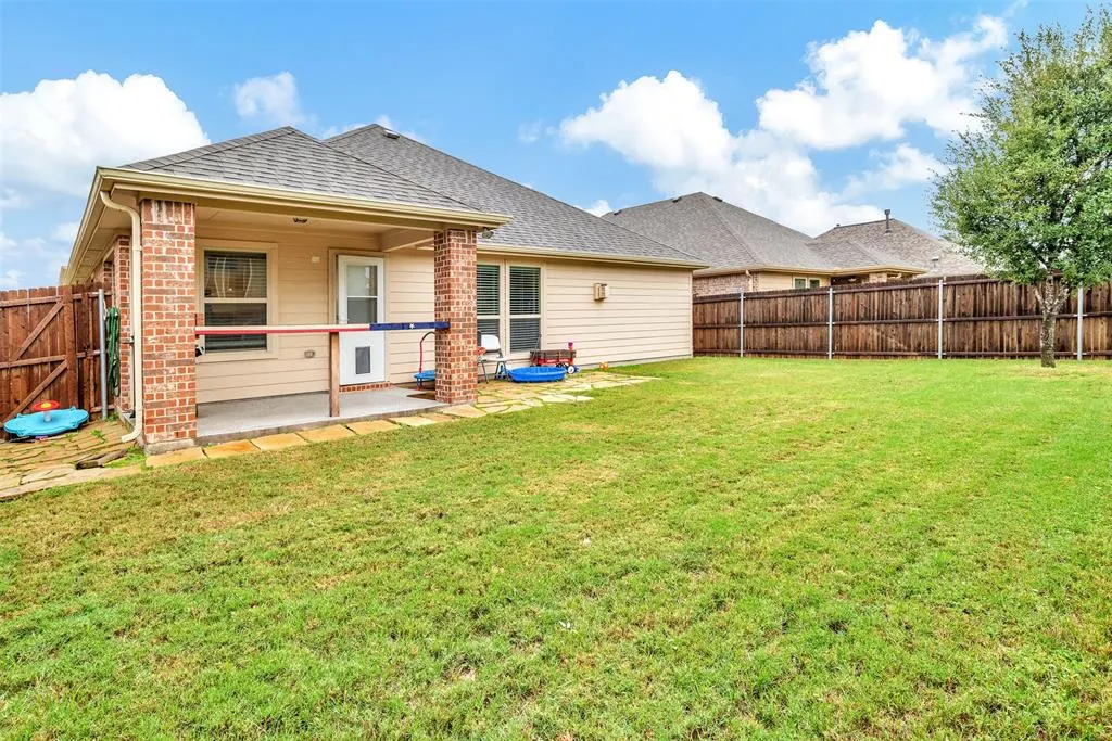 10100 Levelland Place