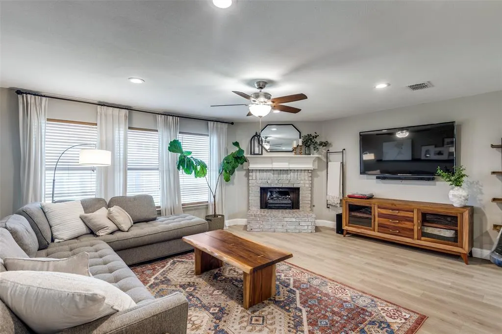 3920 Evergreen Court