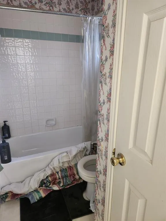 3041 Hillingdon Drive