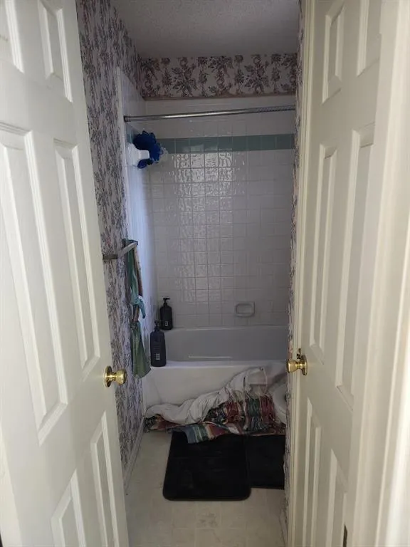 3041 Hillingdon Drive