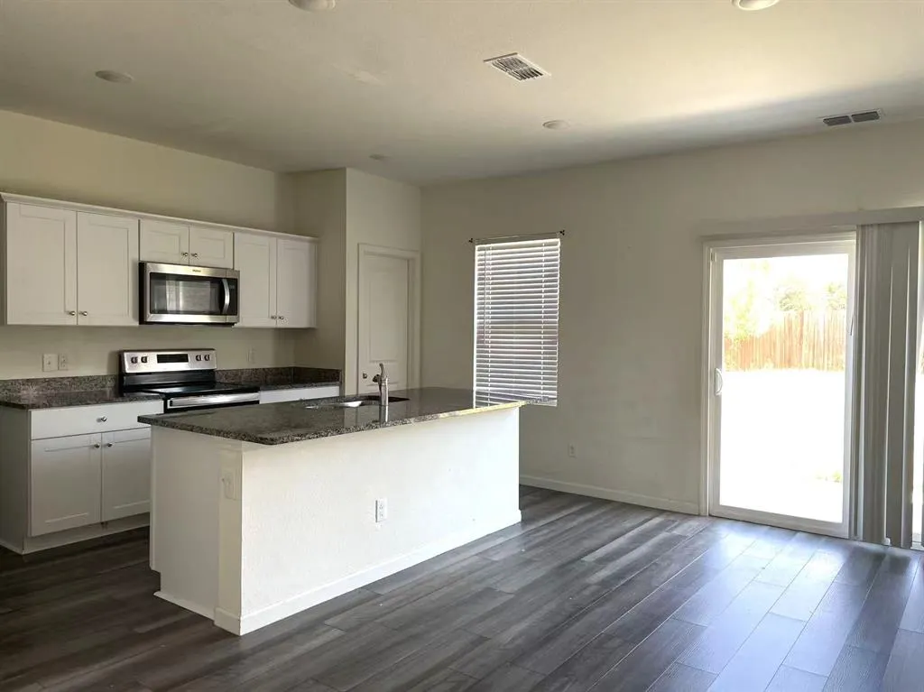2909 Aspen Drive