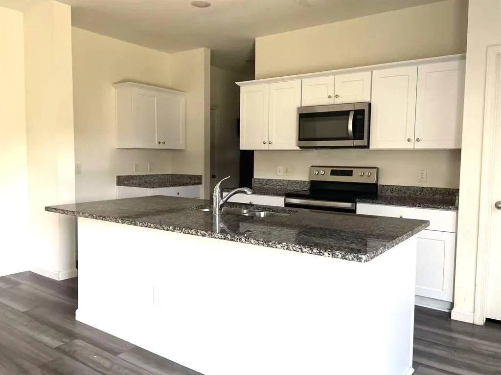 2909 Aspen Drive