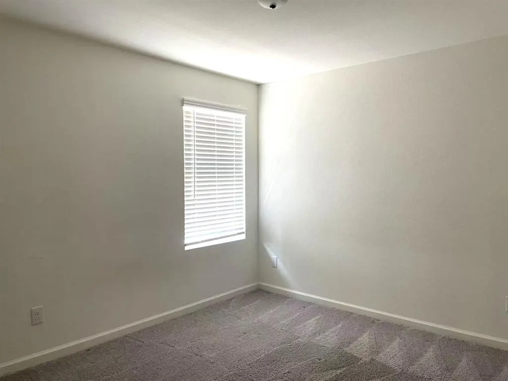 2909 Aspen Drive