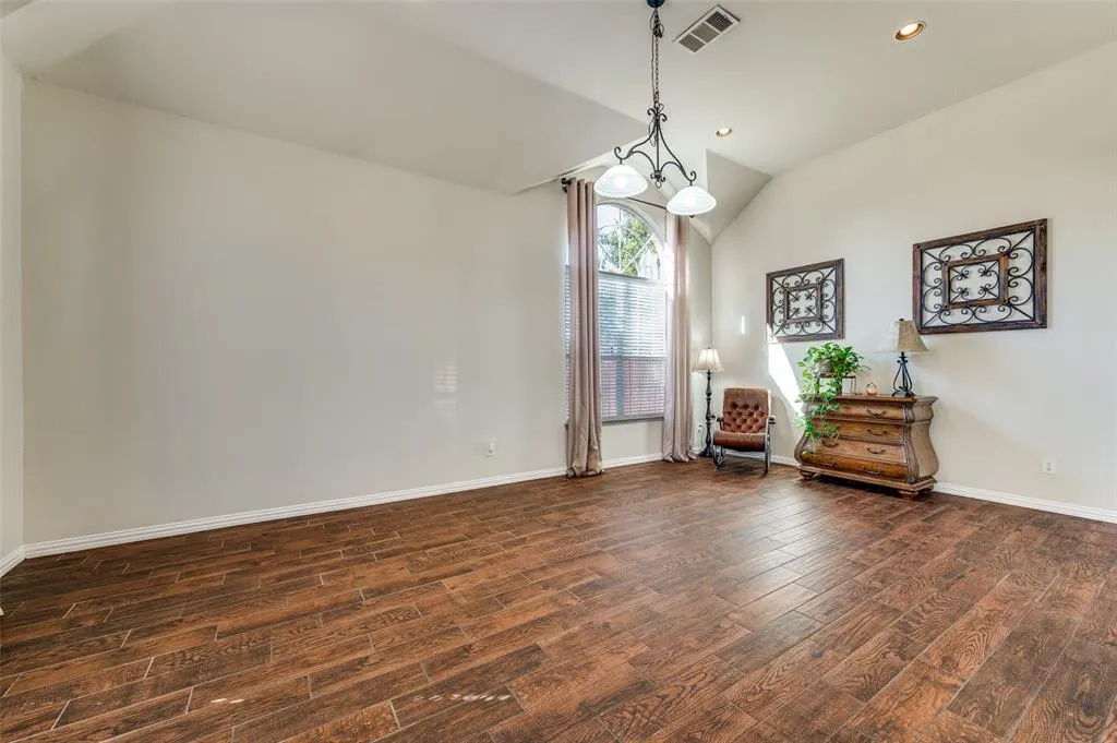 11538 CORSICANA Drive