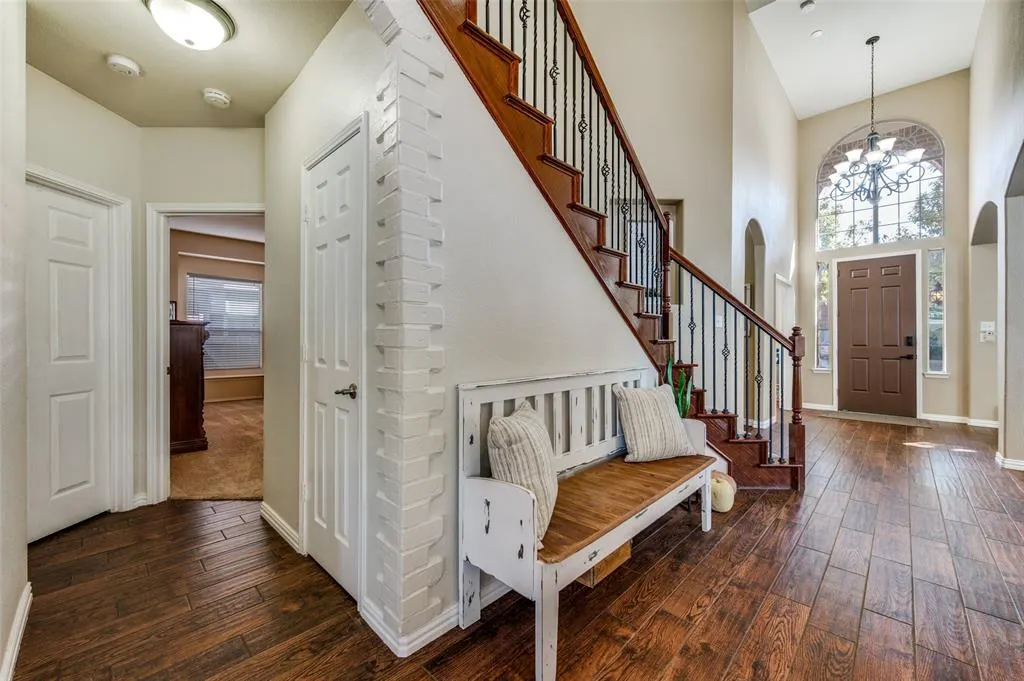 11538 CORSICANA Drive