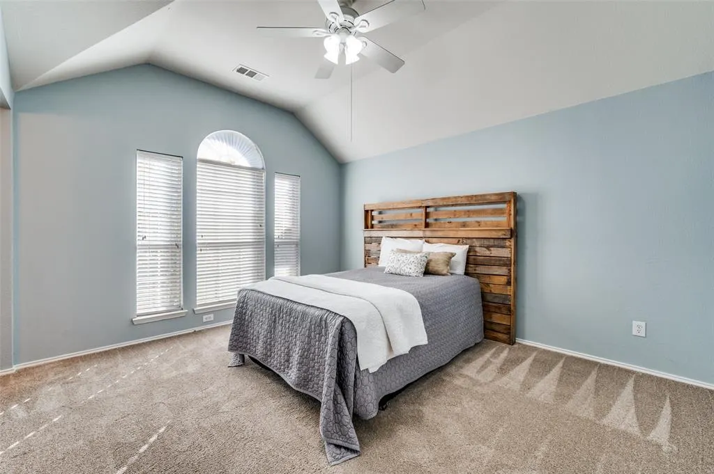 11538 CORSICANA Drive