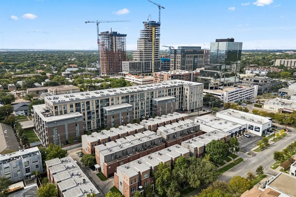 4411 Mckinney Avenue, #1
