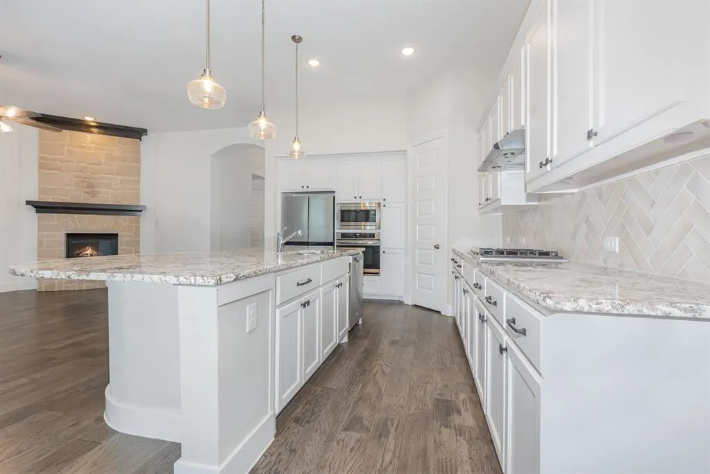 1329 Pleasant Knoll Trail