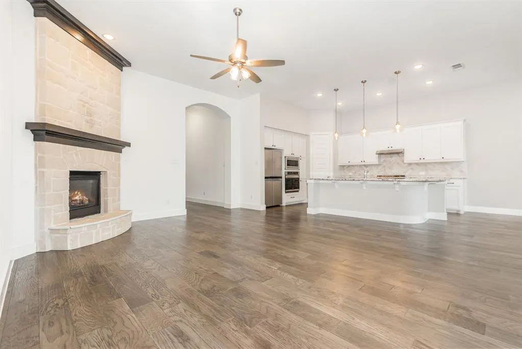 1329 Pleasant Knoll Trail