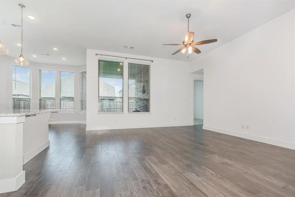 1329 Pleasant Knoll Trail