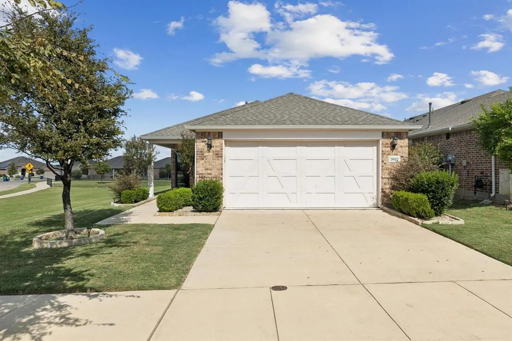 7677 Parade Drive