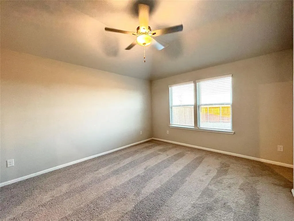 2512 Rambling Road