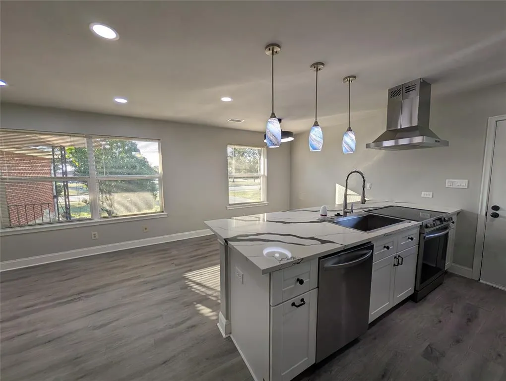 330 La Salle Drive