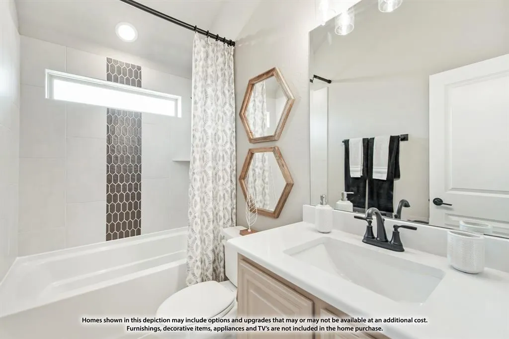 7312 Iris Road