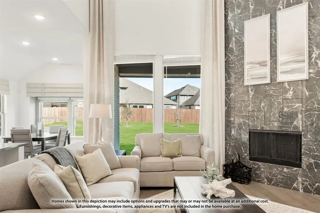 7316 Iris Road
