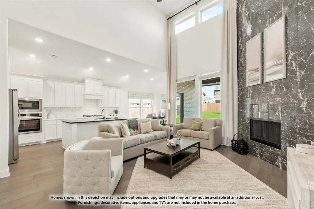 7316 Iris Road
