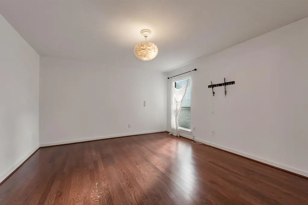 5816 Birchbrook Drive, #118