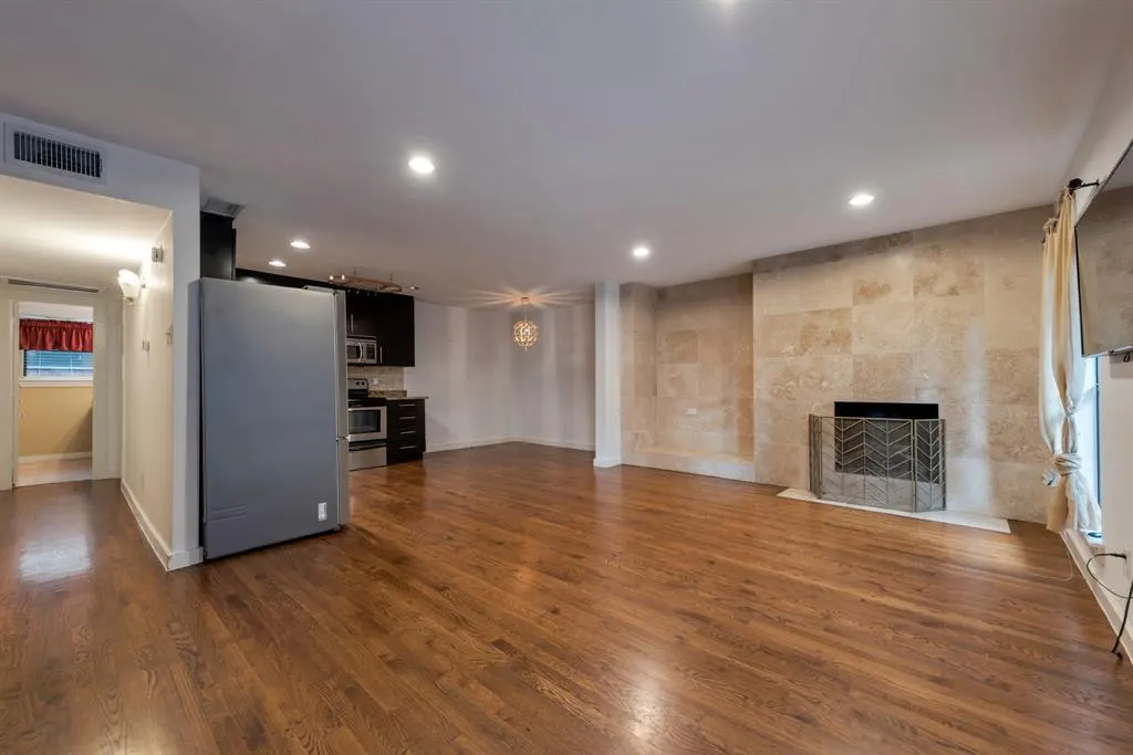5816 Birchbrook Drive, #118