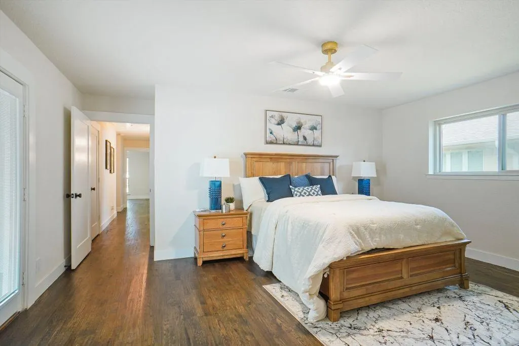 9332 Loma Vista Drive
