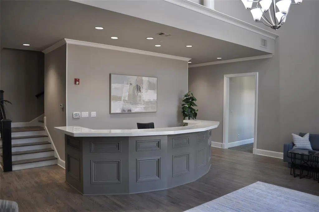 5808 W Plano Parkway