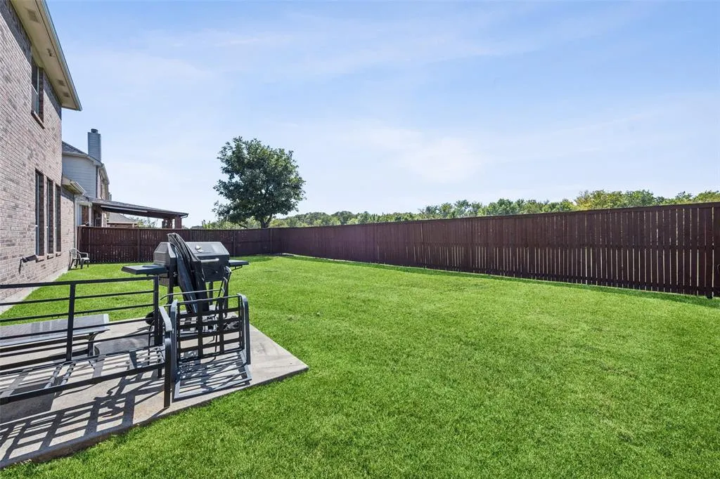 3399 Columbus Drive