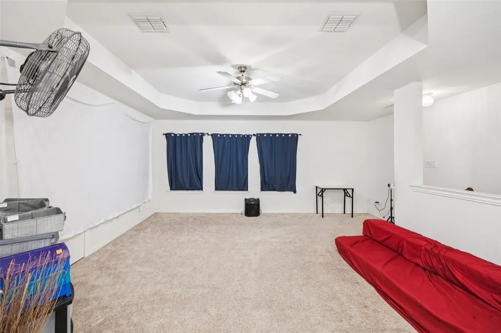 3399 Columbus Drive