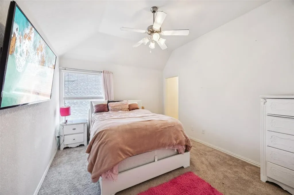 3399 Columbus Drive